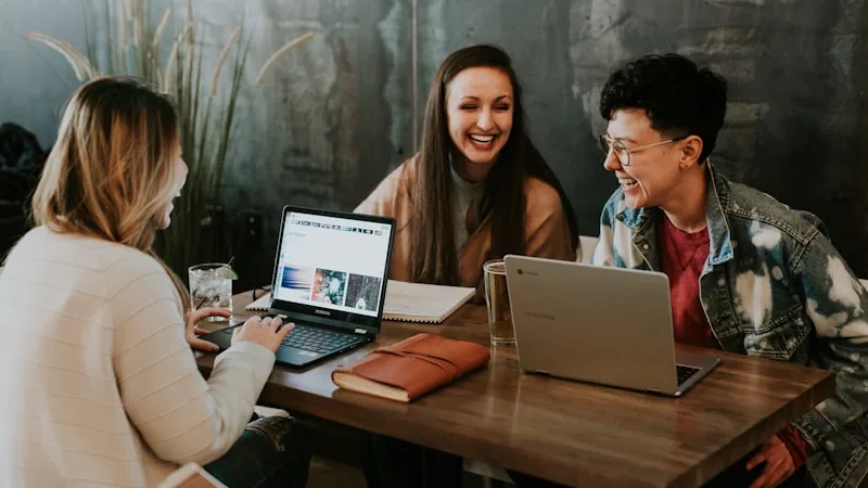 How Freelancers Can Make Their Email Signatures Client Magnets